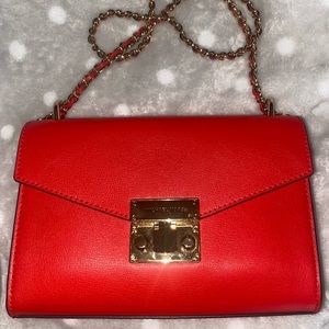 Michael kors small saffiano shoulder bag